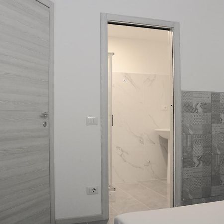 Gambara Guests House Hotel Milan Bagian luar foto