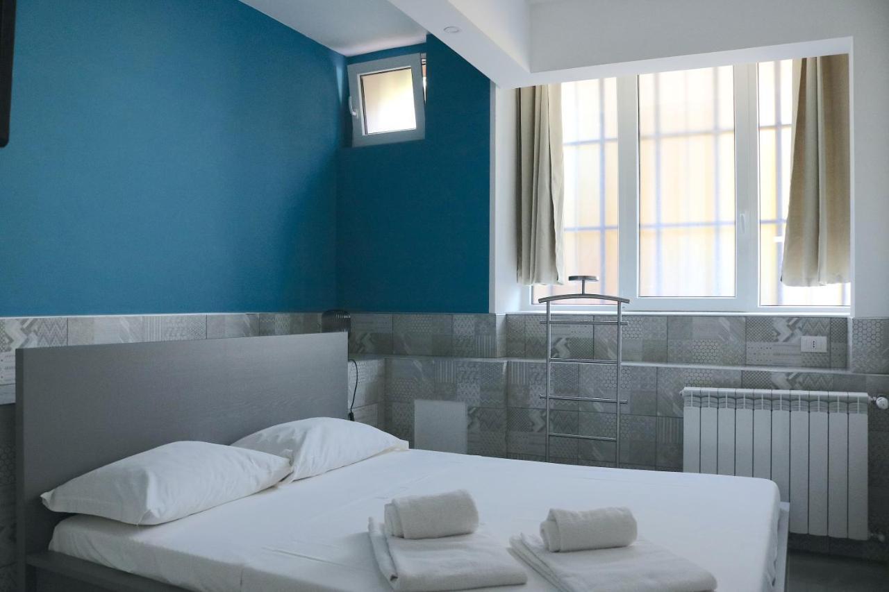 Gambara Guests House Hotel Milan Bagian luar foto