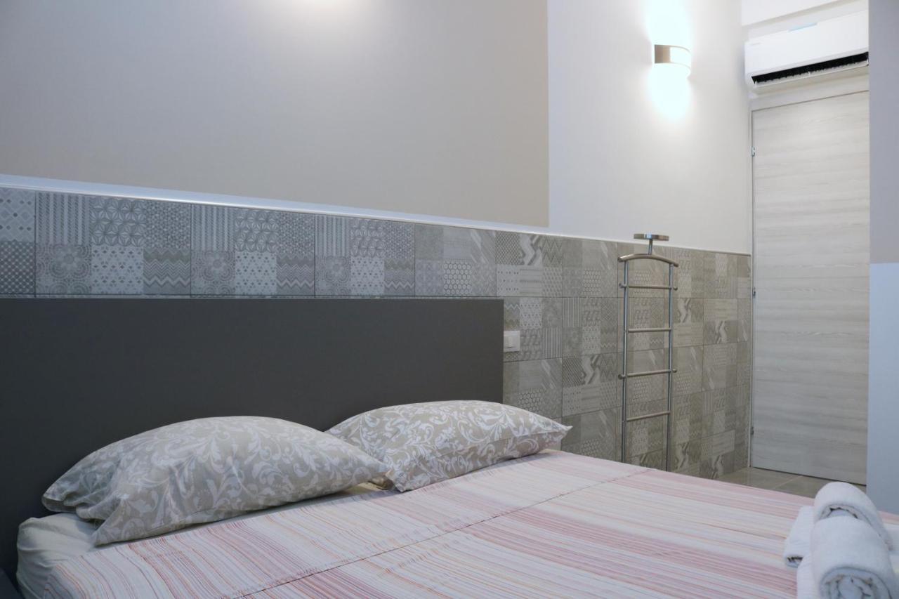 Gambara Guests House Hotel Milan Bagian luar foto