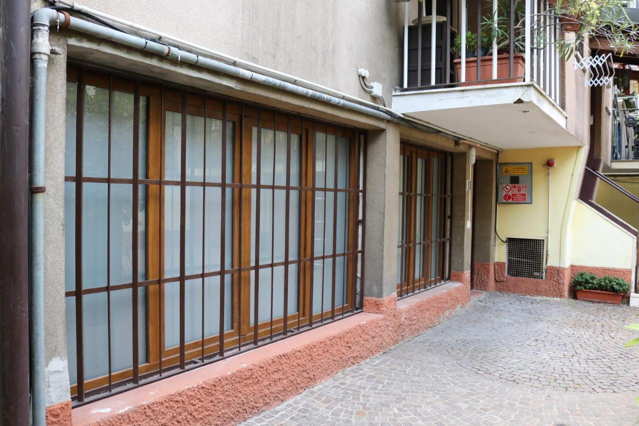 Gambara Guests House Hotel Milan Bagian luar foto